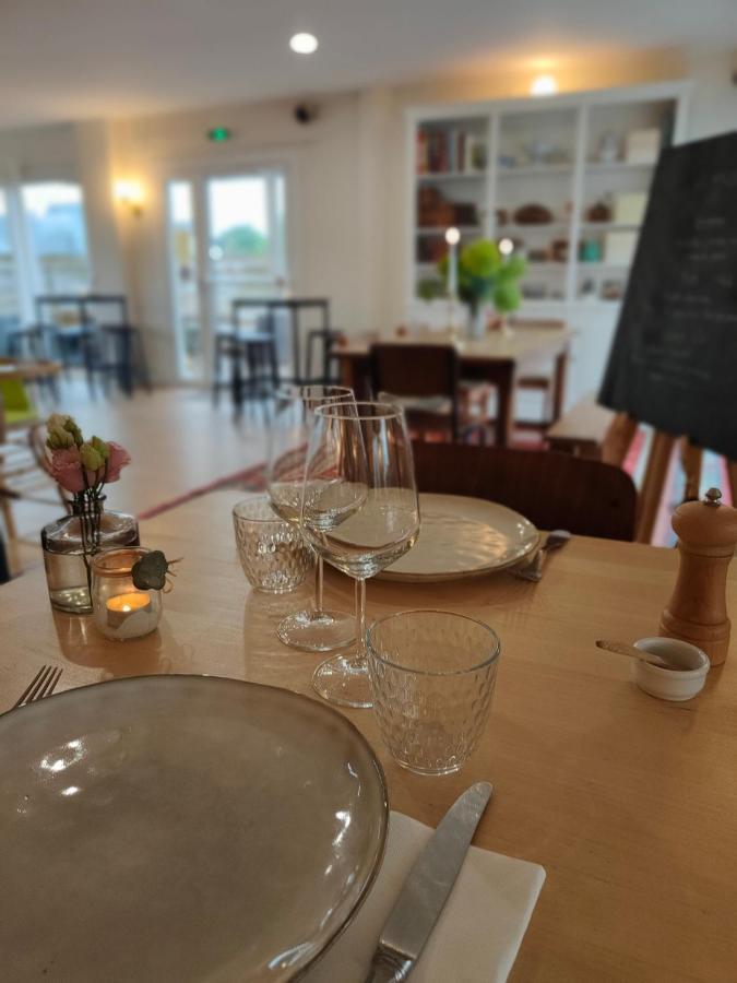 Hotel Restaurant La Voile Bleue Hotel 2*
